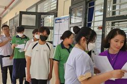 Tp.HCM: Thí sinh vui vẻ, hy vọng nhiều điểm 10 môn thi cuối cùng