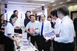 Quan tâm phát triển thương mại điện tử