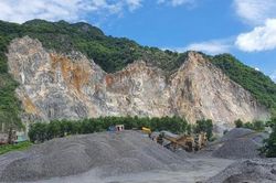 Thanh Hóa: Công bố kết quả trúng đấu giá nhiều mỏ đất và đá trên địa bàn tỉnh
