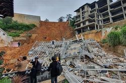 Tạm đình chỉ công tác Trưởng phòng Quản lý đô thị TP Đà Lạt