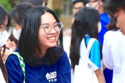 Đề thi môn Vật lí thi tốt nghiệp trung học phổ thông năm 2023