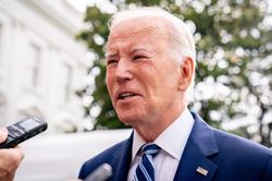 Tổng thống Biden lại nhầm lẫn, nói 'ông Putin đang thua trong chiến tranh Iraq'