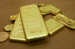 Giá vàng mất mốc quan trọng
