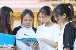 Thư robot: Biển học còn dài rộng lắm!