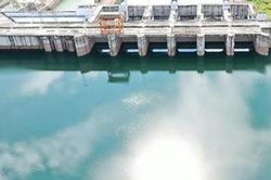 Các hồ thủy điện miền Bắc tăng cường tích nước phục vụ phát điện