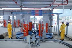 Giá gas giảm 18.000 đồng/bình 12kg