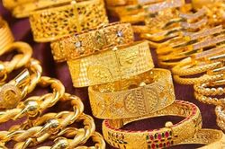 Giá vàng hôm nay 30/6: Vàng SJC lao dốc, mất mốc 67 triệu đồng/lượng