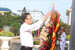 Tưởng niệm 108 năm Ngày sinh Tổng Bí thư Nguyễn Văn Linh