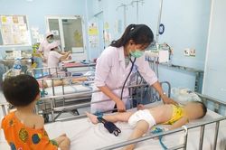 Bộ Y tế lập 7 đoàn kiểm tra, giám sát phòng chống bệnh tay chân miệng