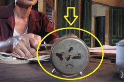 Các cụ dạy rằng: 'Bàn ăn để 3 thứ này gia đạo lục đục, con cháu làm ăn ngày một kém', đó là gì?