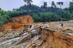 Dự báo thời tiết hôm nay ngày 30/6/2023: Mưa dông diện rộng, lốc sét, Bắc Bộ, Tây Nguyên và Nam Bộ