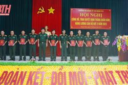 Sư đoàn 341 trao quyết định thăng quân hàm và nâng lương cán bộ năm 2023