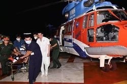 Điều trực thăng đưa ngư dân bị đột quỵ từ Trường Sa về đất liền