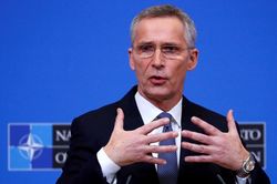 Tổng thư ký NATO hứa hẹn với Ukraine