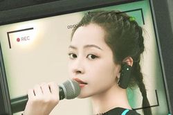 Đụng phải câu hỏi dễ gây 'hiềm khích', Chi Pu có câu trả lời khéo léo đến không ngờ