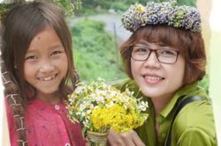 Nữ văn sĩ viết về những cuộc đời nương nhờ vào hạnh phúc người khác