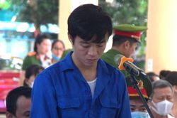 Bị cáo cảm ơn công an bắt sớm để hoàn gần hết số tiền cướp ngân hàng