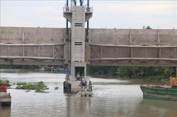 Đẩy nhanh tiến độ giải ngân vốn đầu tư công, gỡ nút thắt cho nền kinh tế
