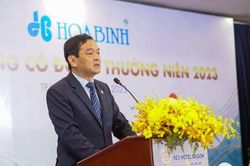 Lỗ hơn 2.000 tỷ đồng, Xây dựng Hòa Bình được loạt ngân hàng gia hạn nợ