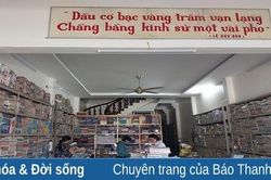 Sách giáo khoa cũ ở nhà sách cũ