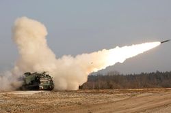 Nga tuyên bố đánh chặn 7 tên lửa HIMARS