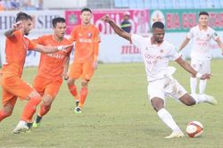 CLB Công an Hà Nội dẫn đầu lượt đi V-League 2023