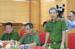 Bộ Công an khuyến cáo người dân cần tỉnh táo, nghiên cứu kỹ trước khi ký hợp đồng ngân hàng, bảo hiểm,... để tránh bị lừa đảo