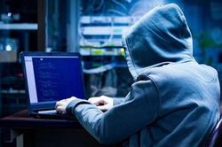 Hacker 9x Dương Minh Tâm chiếm đoạt gần 10 tỷ đồng như thế nào?