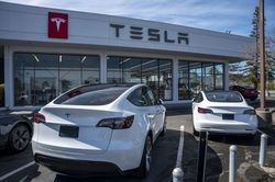 Tesla hướng đến kỷ lục mới