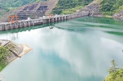 Thực hiện đồng bộ việc bảo đảm cung ứng điện trong các đợt nắng nóng