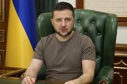 Ukraine ra 'tối hậu thư' với NATO