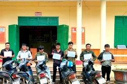 Bắt giữ 8 đối tượng mang súng tự chế tại biên giới Gia Lai