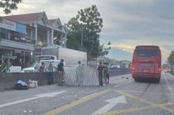 Hai người tử vong tại chỗ sau va chạm với ô tô