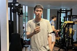 Kiều Minh Tuấn lộ rõ vẻ bề ngoài gầy gò đáng báo động, thừa nhận sức khỏe 'bất ổn'