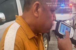 Lái xe vi phạm nồng độ cồn kịch khung do bị nhà bố vợ ép... uống rượu