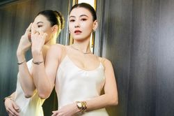 Khó tin trước vóc dáng sau 3 lần sinh con của ngọc nữ Trương Bá Chi