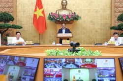 Thủ tướng Phạm Minh Chính: Tình hình kinh tế - xã hội tháng 6 tiếp tục xu hướng tích cực