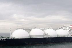 Châu Âu thiết lập kỷ lục mới về nhập khẩu LNG