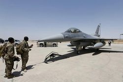 NATO từ chối cung cấp F-16 cho Ukraine trước khi cuộc phản công kết thúc