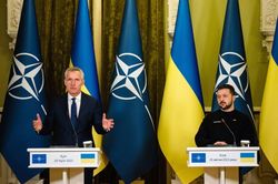 NATO xem xét kết nạp Ukraine sau khi xung đột kết thúc