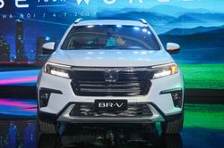 Honda BR-V hơn và thua gì so với Mitsubishi Xpander?