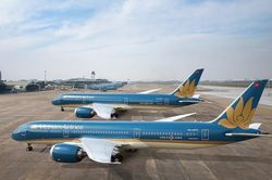 2,2 tỷ cổ phiếu Vietnam Airlines bị hạn chế giao dịch