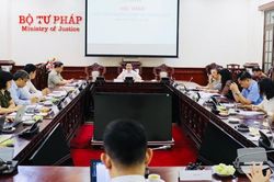 Nâng cao nhận thức giới trẻ về phòng, chống tác hại thuốc lá thế hệ mới