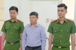 Khởi tố Chủ tịch UBND phường vì vi phạm nguyên tắc quản lý