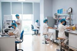 Bộ Y tế yêu cầu thanh tra, xử lý cơ sở xét nghiệm không đảm bảo an toàn sinh học