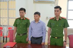 Cao Bằng: Khởi tố nguyên chủ tịch UBND phường cùng 2 cán bộ địa chính
