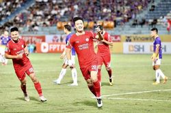 Viettel FC biến Hà Nội FC trở thành cựu vương