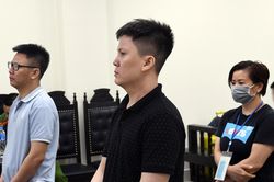 Nhóm bị cáo đưa người ra nước ngoài trái phép lĩnh án