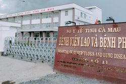Cà Mau: Vì sao Bệnh viện Lao và bệnh Phổi còn nợ lương nhân viên?