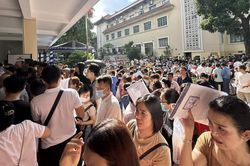 'Hà Nội là điển hình' và 'Hà Nội không thiếu...'